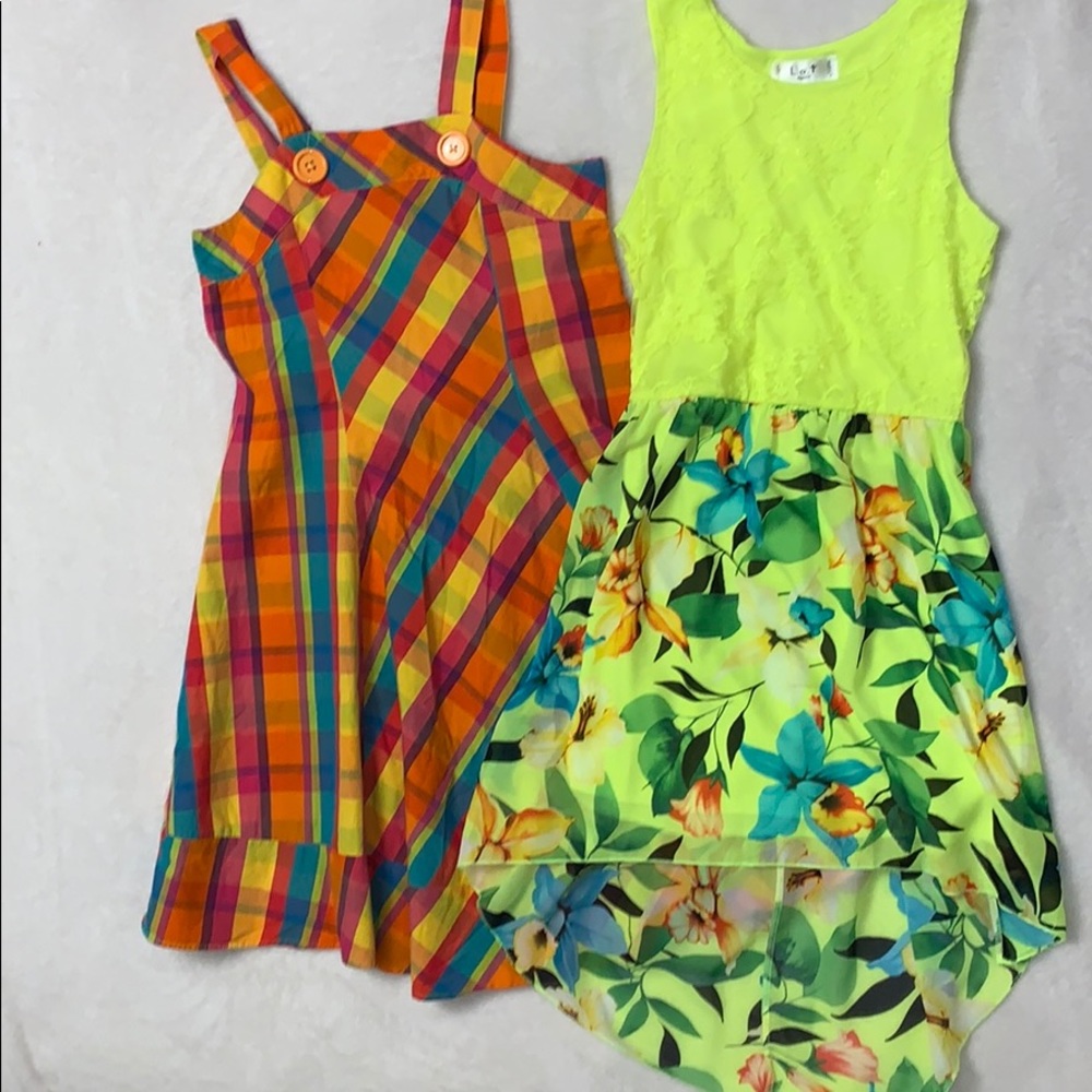 👧🏻 (kid Size 12) BUNDLE OF 2 DRESSES - Picture 1 of 1